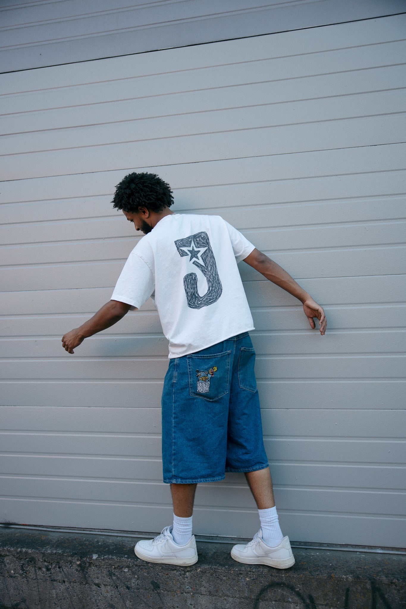 Jsqrd sketch tee
