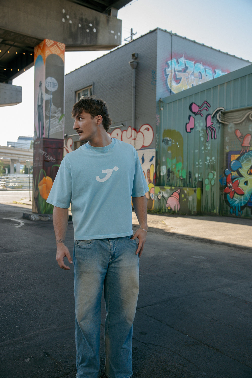 Focus on the good things tee
