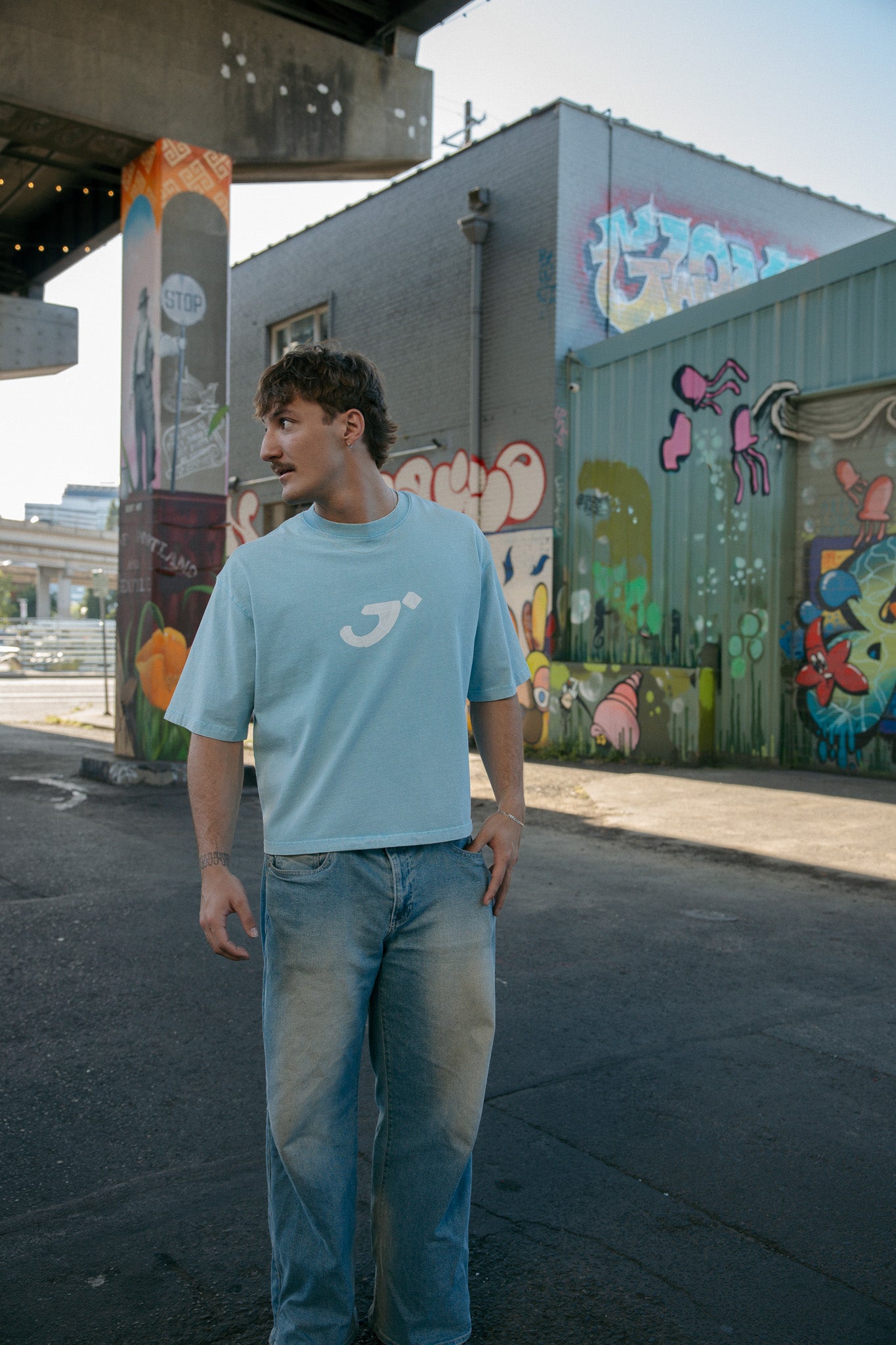 Focus on the good things tee